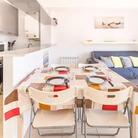 Sant Genis 193 Apartamento Con Piscina Comunitari *